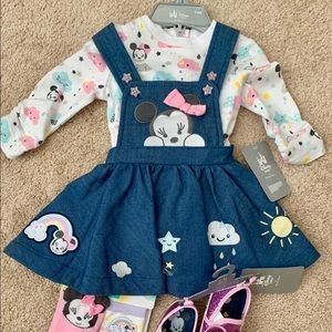 NWT Minnie Mouse outfit Size 3-6 months